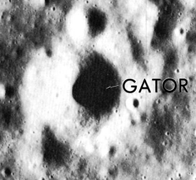 external image normal_Apollo_16_Gator_crater.JPG